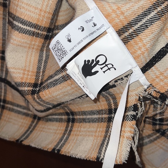 Off white Flannel - Picture 3 of 3